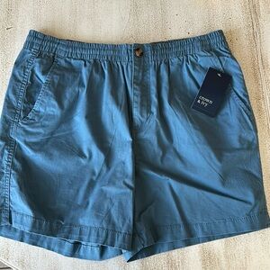 Crown & Ivy 6-Inch Inseam Shorts